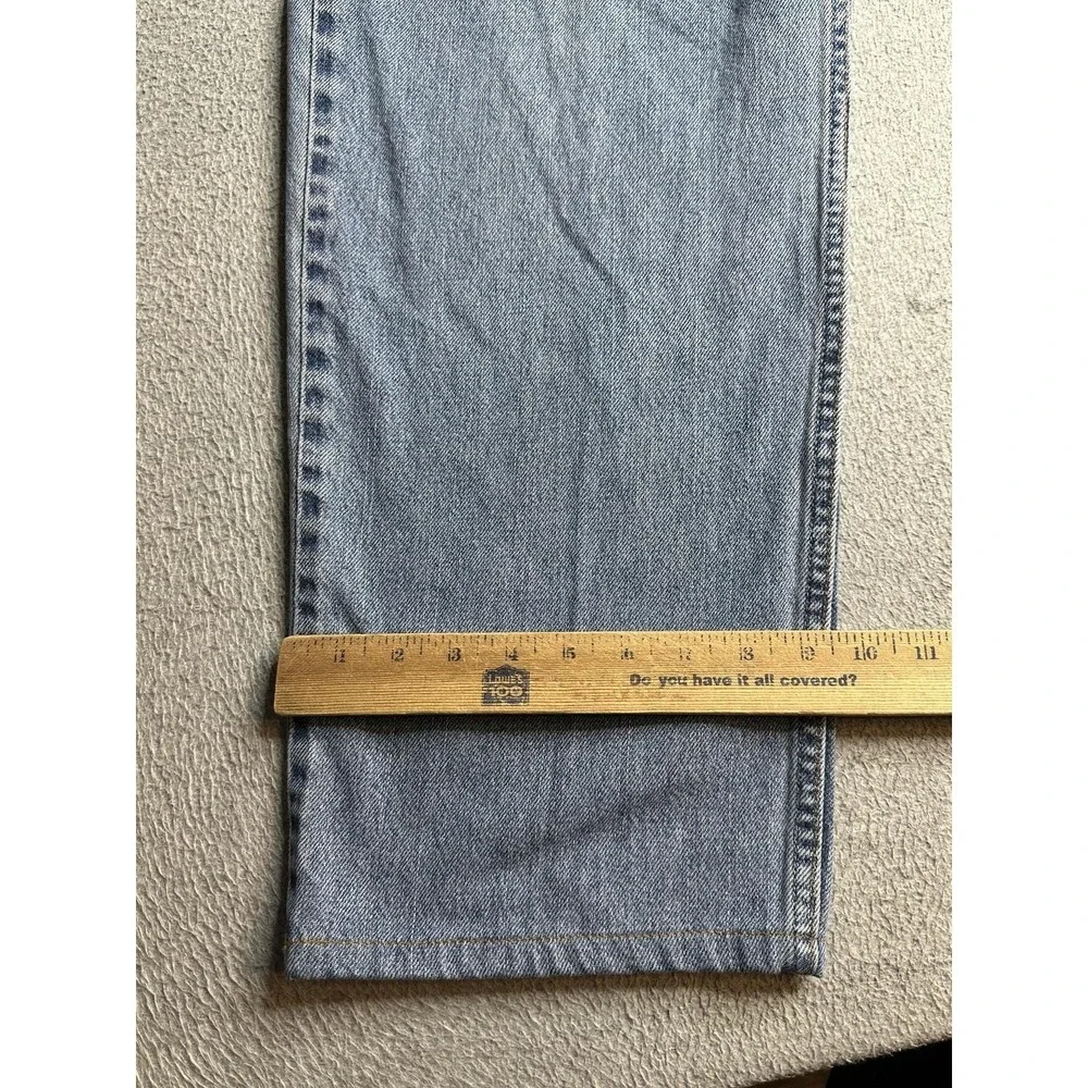 Vintage Levi's 550 Jeans Men 36x28 Relaxed Fit Light Wash Blue Denim Made in USA